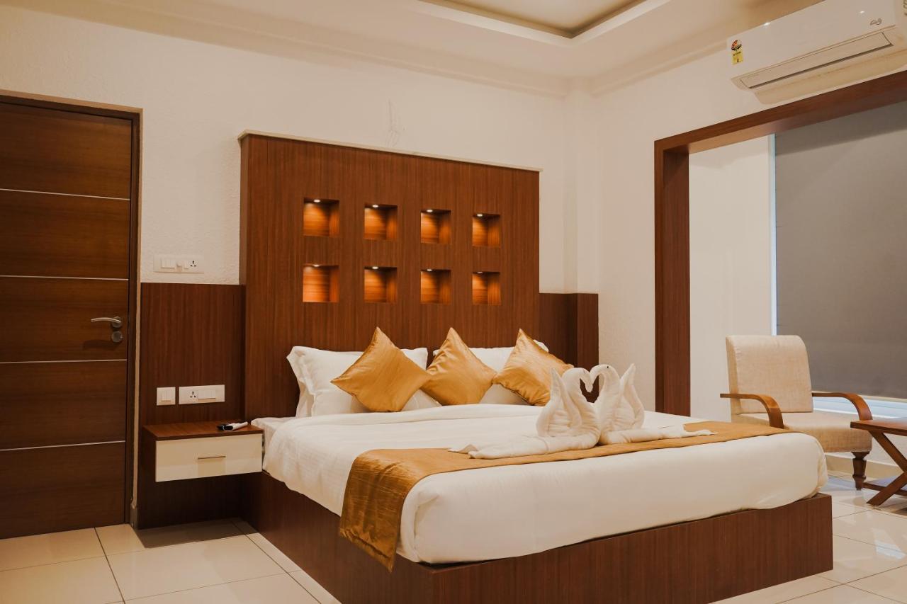 Sprise Munnar Resort And Spa Exterior photo